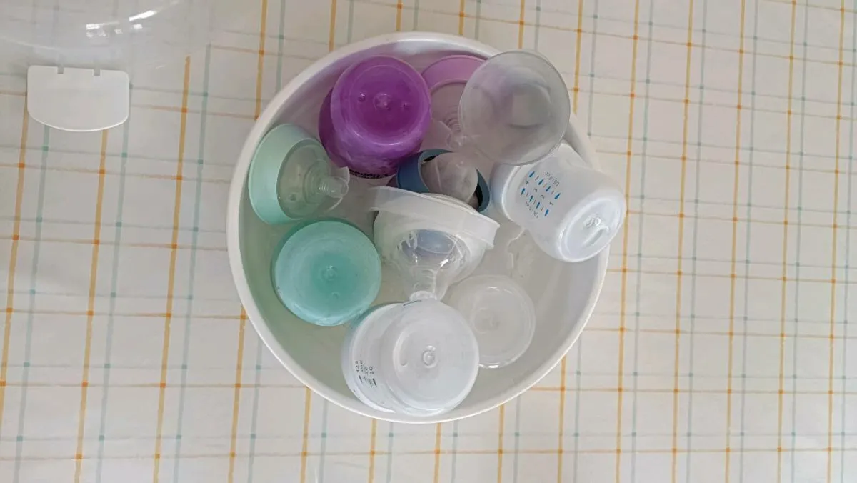 Baby bottle steriliser - Image 2