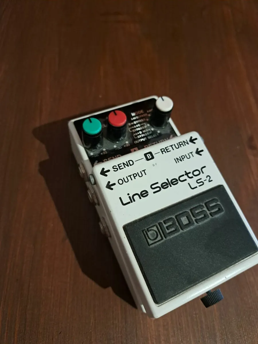 Boss Line Selector LS-2 Pedal - Image 1