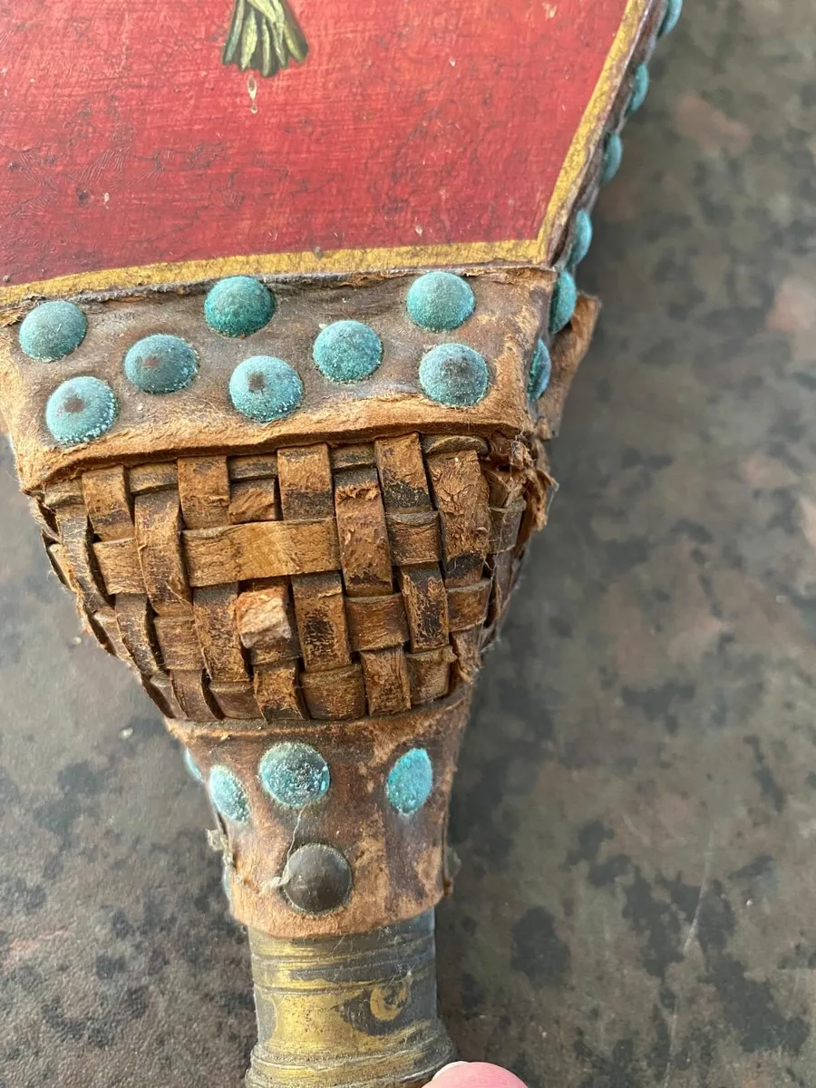 c1910 ANTIQUE RED-PAINTED AND OIL-GILT BELLOWS - Image 3