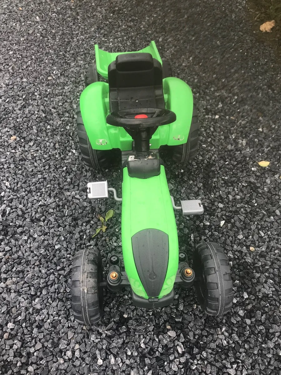 Falk Farmer Pedal Tractor & Trailer - Image 3