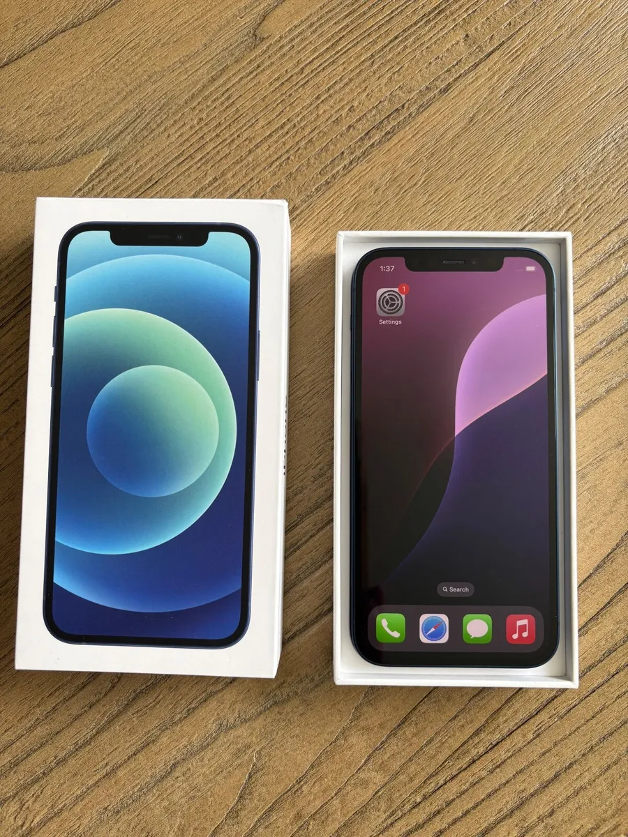 Iphone 12 - Image 4