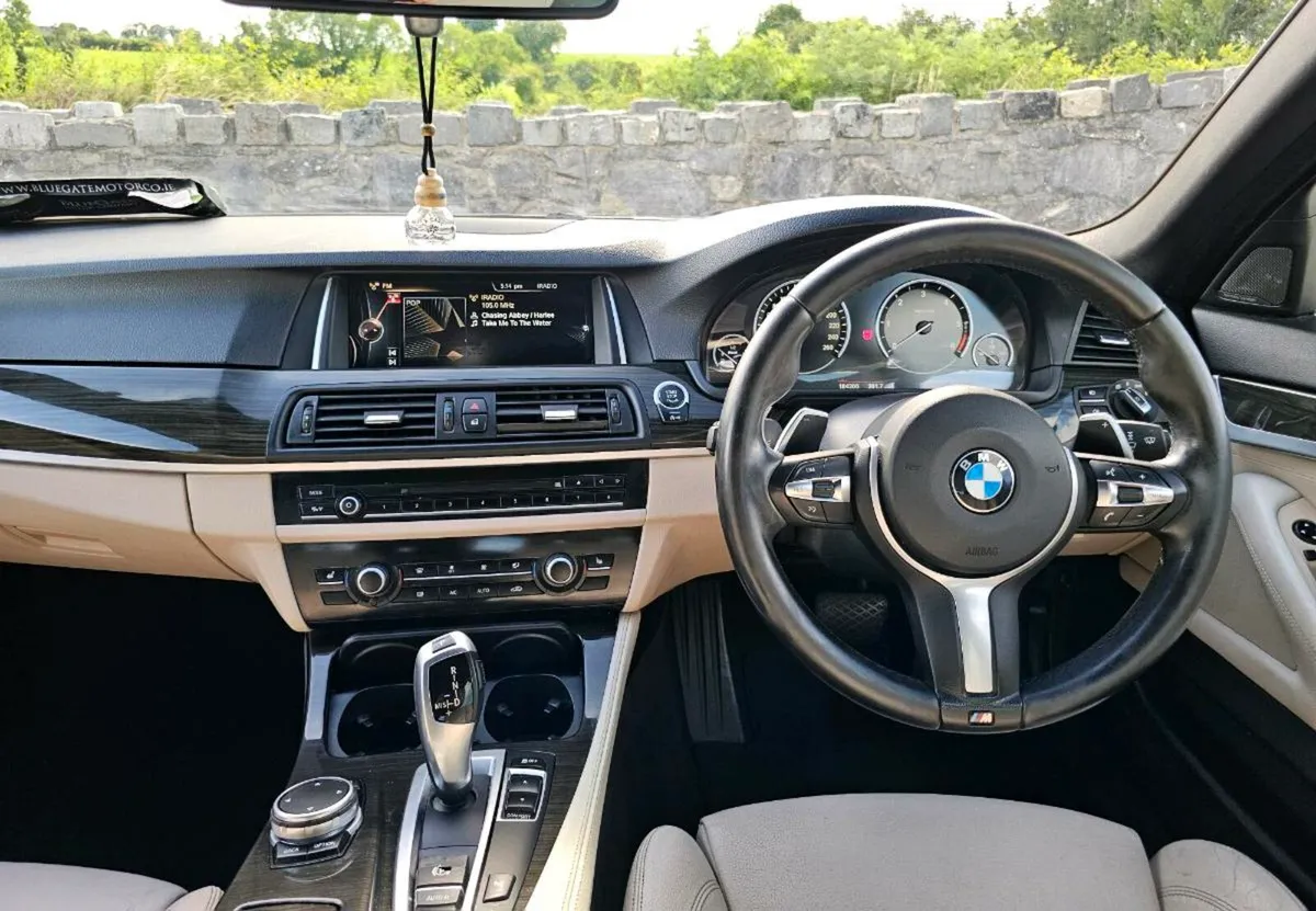 2015 BMW 520D MSPORT - Image 2