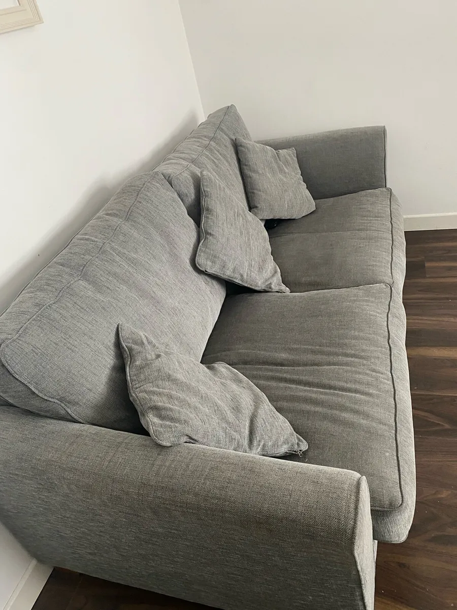 Couch and armchair - Image 2