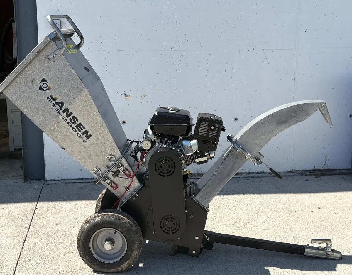 Wood Chipper - Image 4
