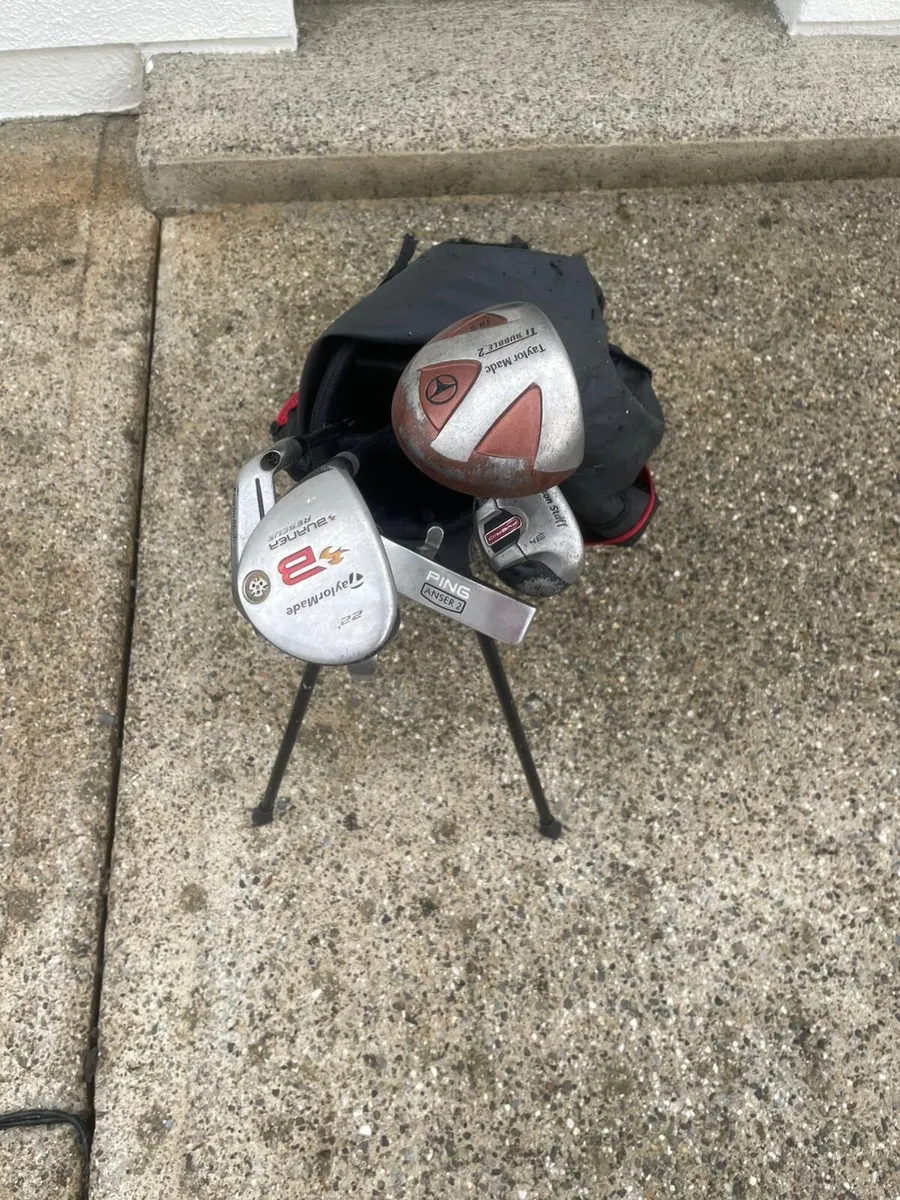 Junior left handed golf set - Image 1