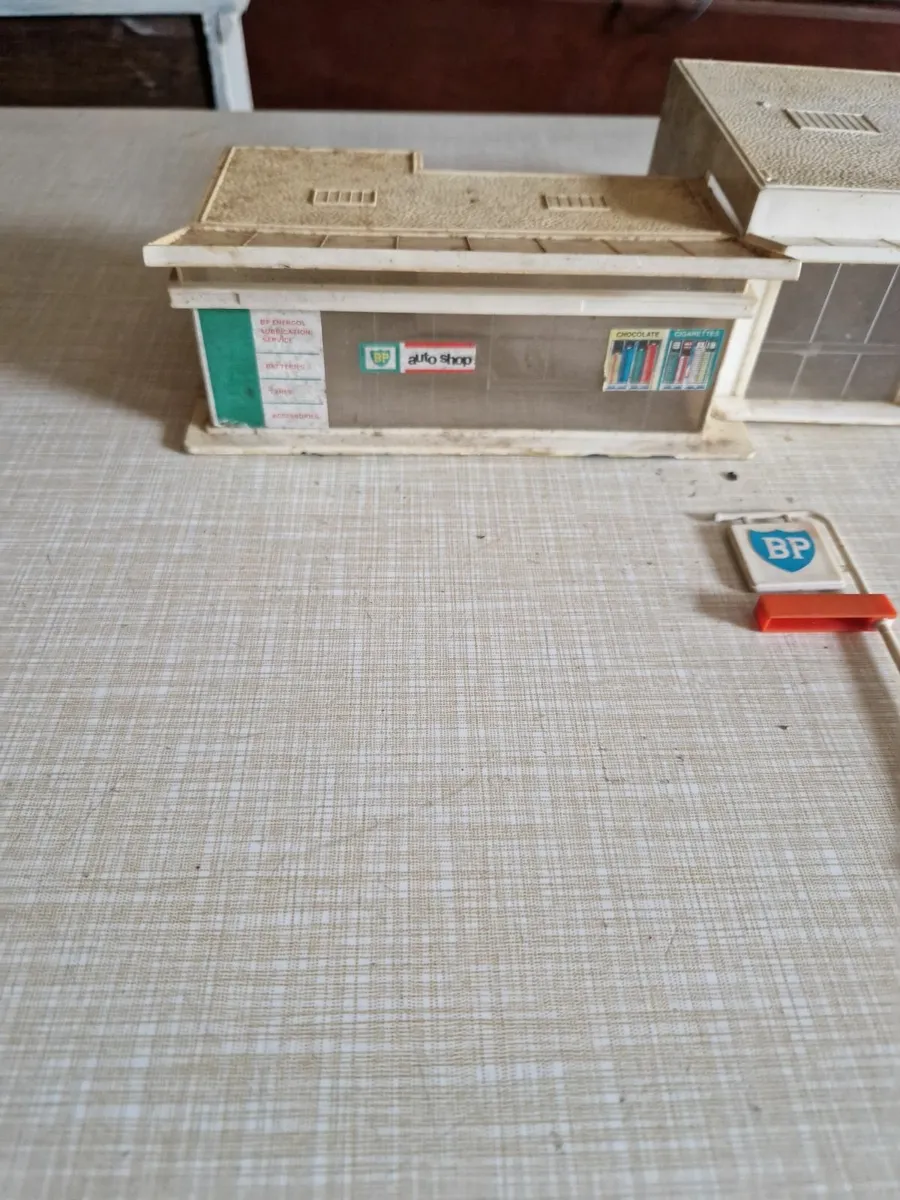 Matchbox Lesney Garage 1960's - Image 1