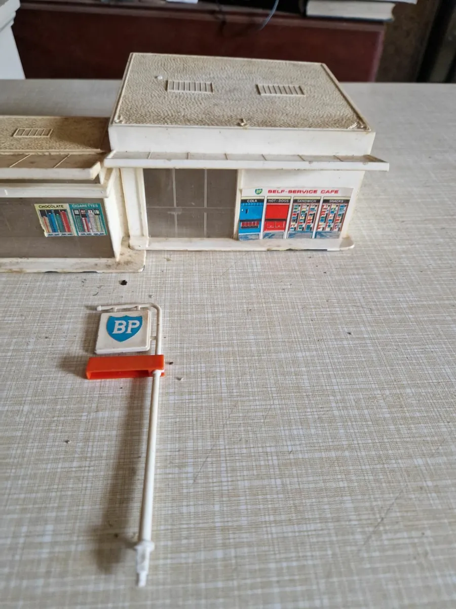 Matchbox Lesney Garage 1960's - Image 2