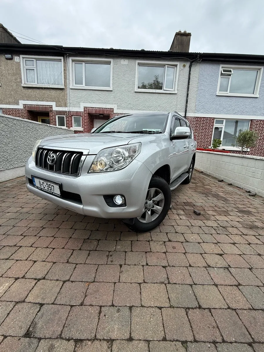 TOYOTA LAND CRUISER 3.0 D4D 2011 - Image 2