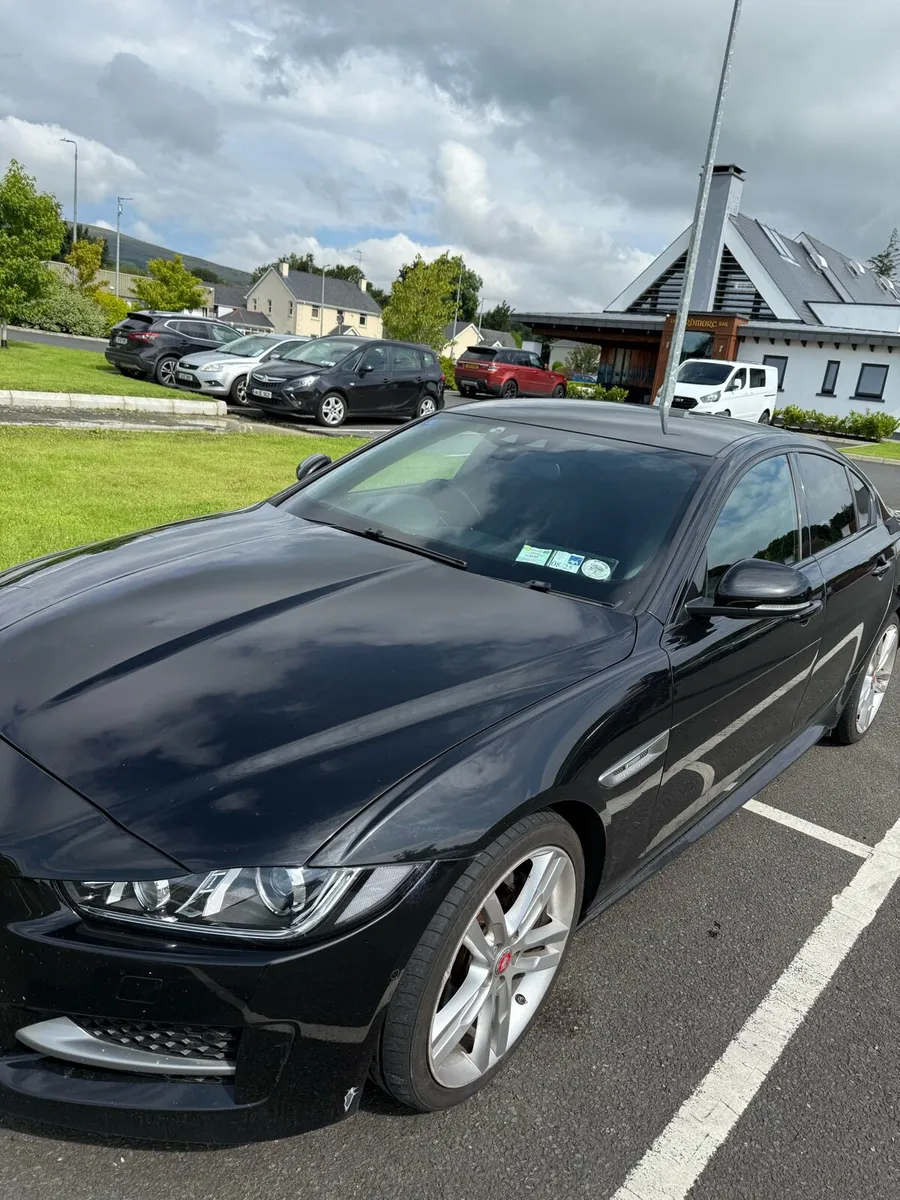 Jaguar XE R-Sport Automatic - Image 2