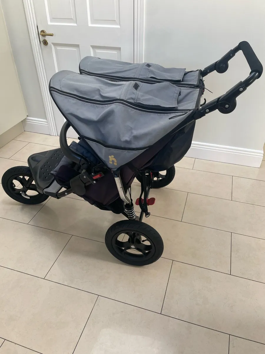 Out N About Double Buggy - Image 3