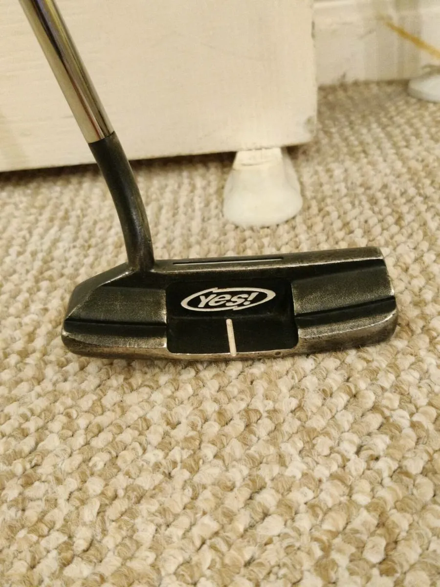 Yes! Jenny-12 C-Groove Putter – SuperStroke Grip - Image 2