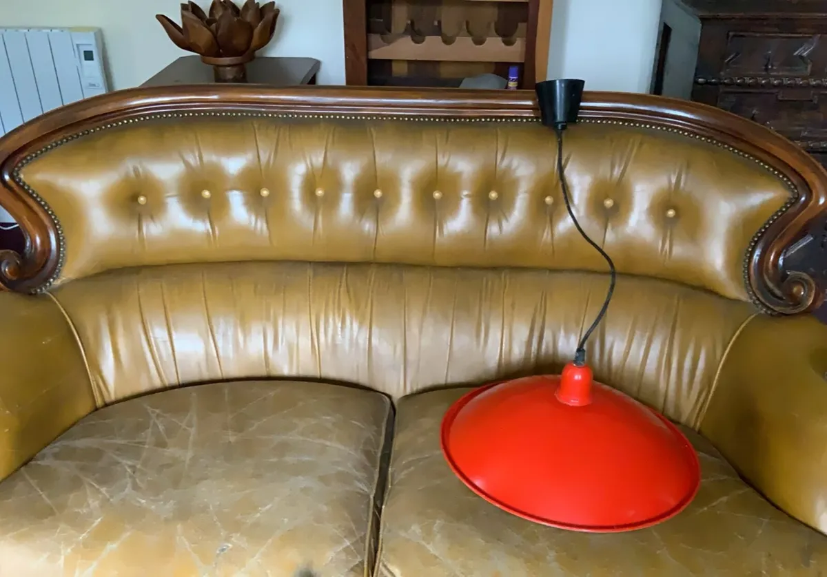 Two hanging Lamps