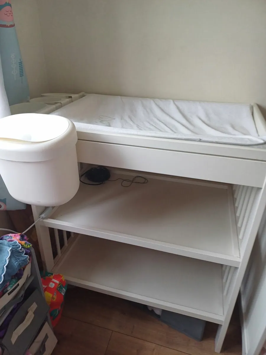 Changing table Ikea - Image 2