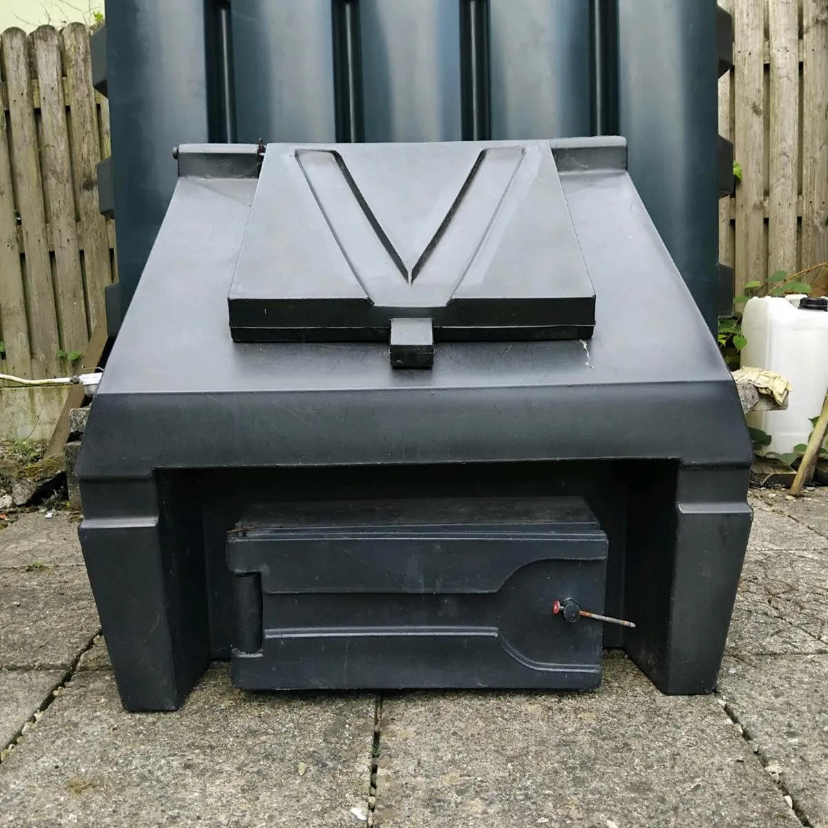 Coal bunker 150kg - Image 1