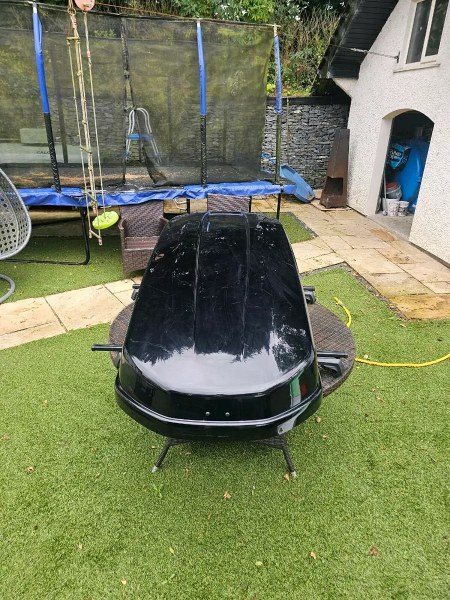 Roof Box - Image 4