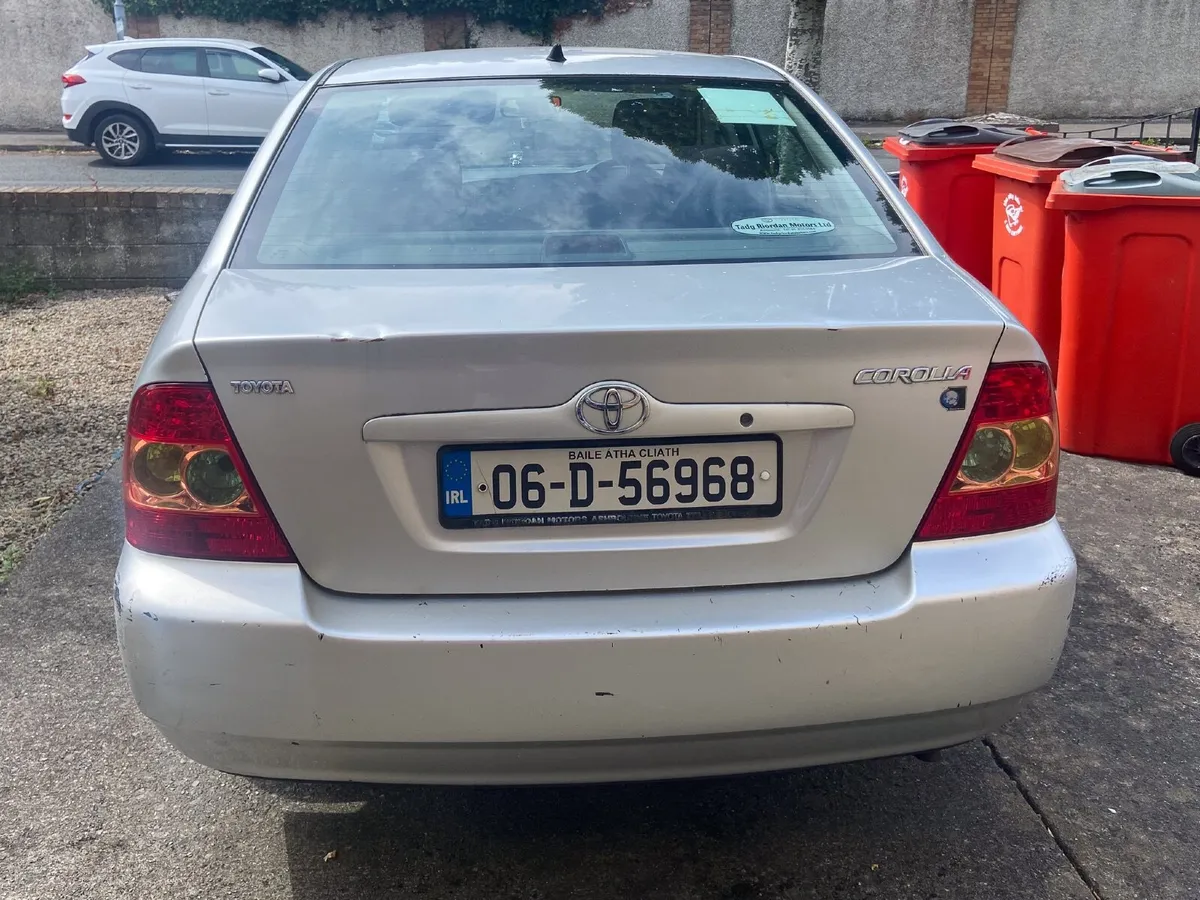 Toyota Corolla 2006 - Image 2