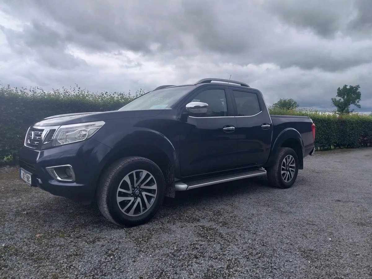 2018 Nissan Navara - Image 2