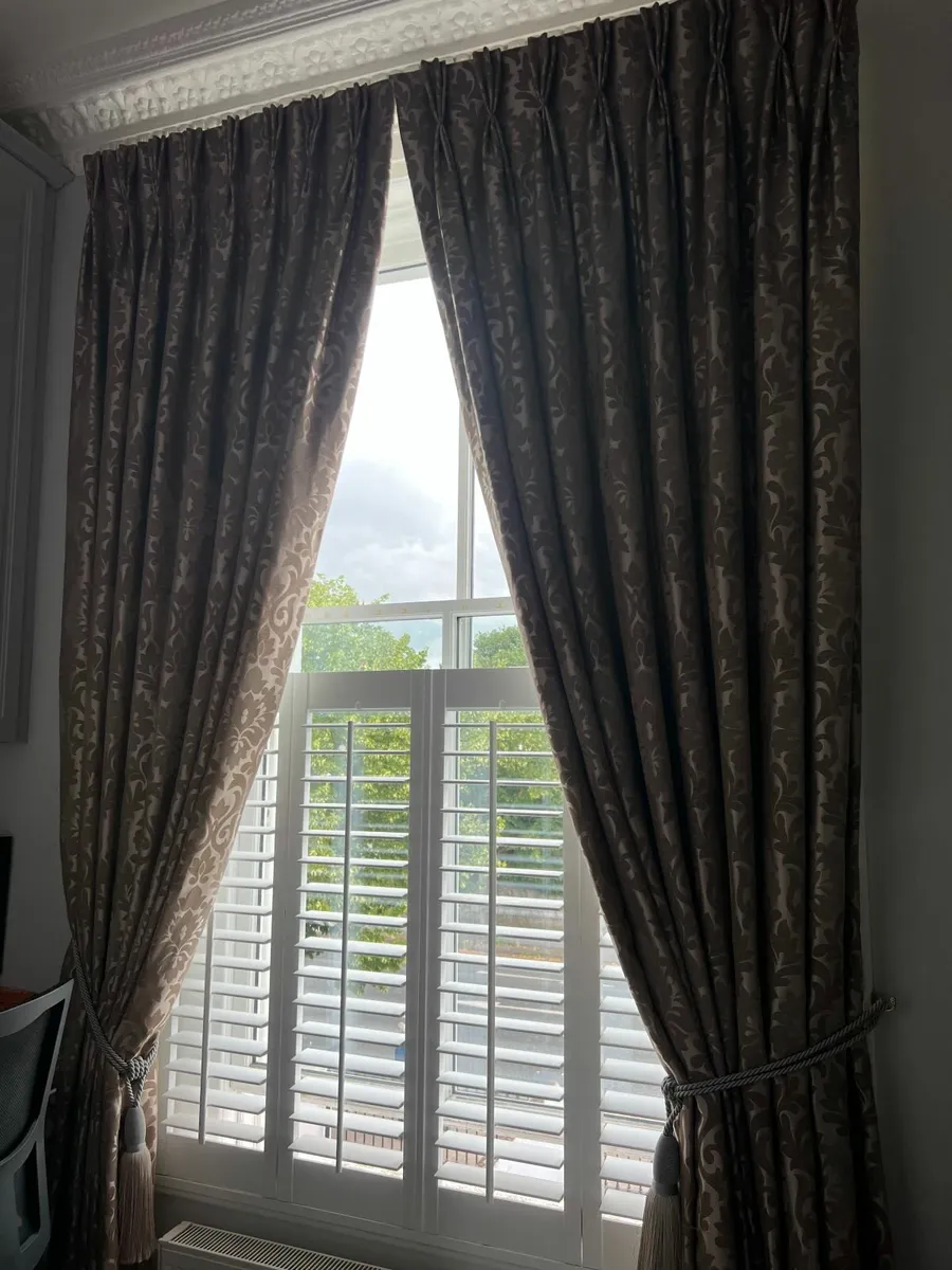 Curtains - Image 1