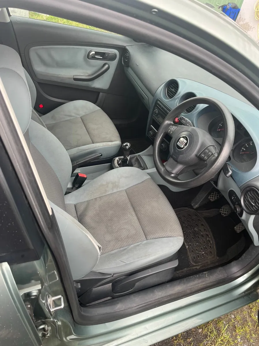 SEAT Cordoba 2005 - Image 3