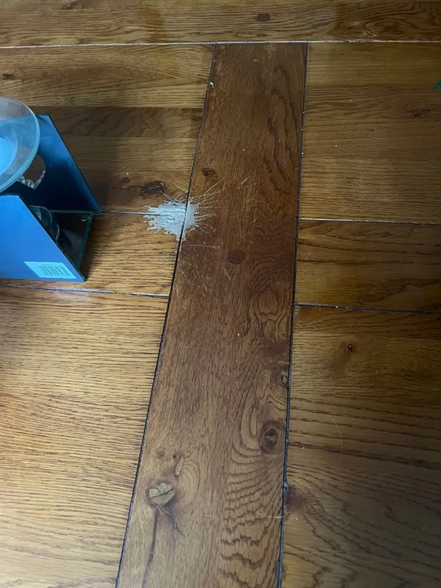 Dining table - Image 3