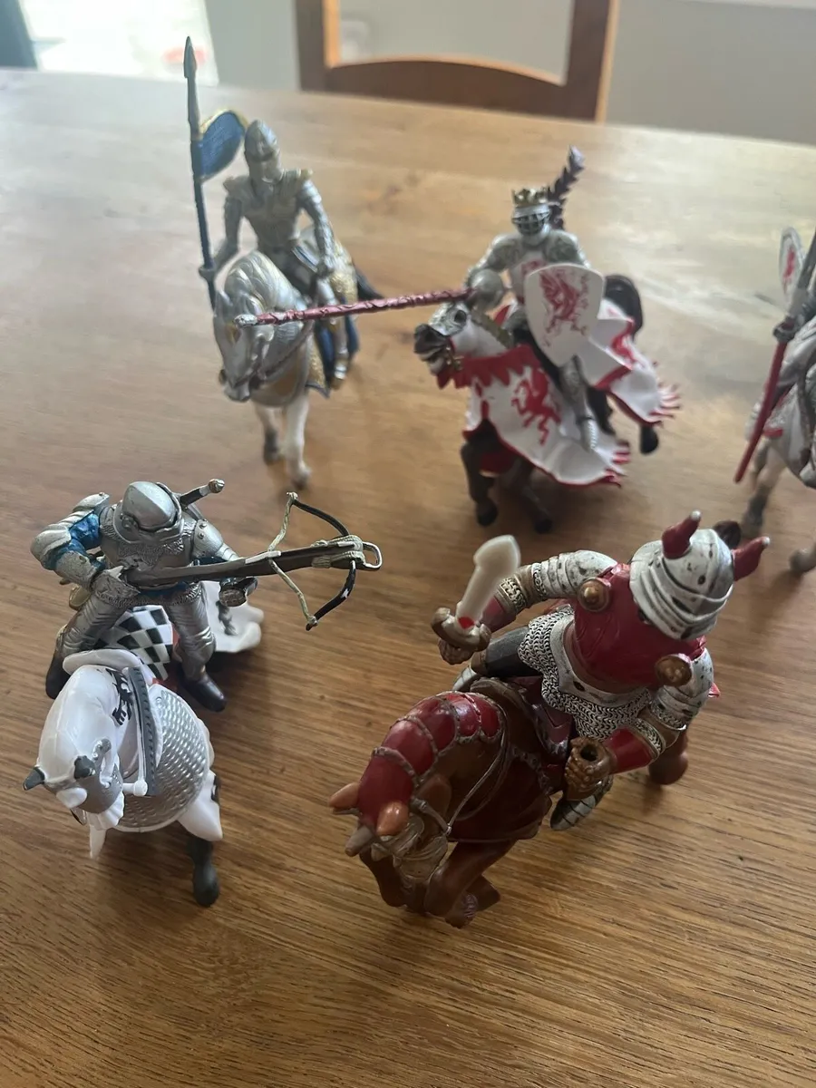 Toy Knights and Horses - Image 4