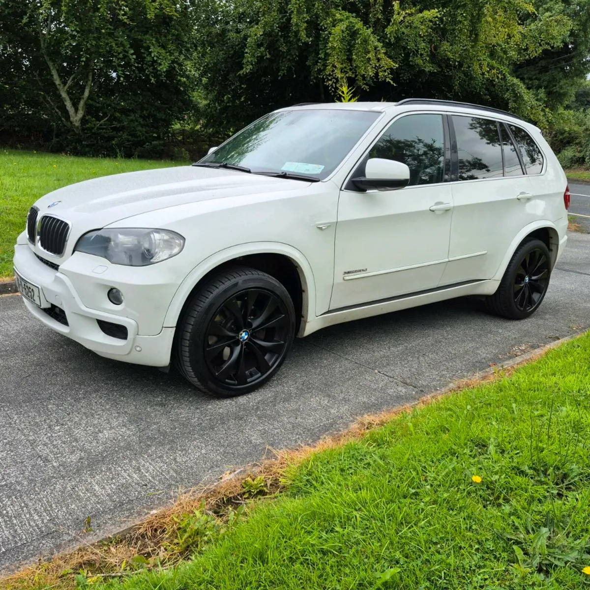 BMW X5. New NCT, great service history,7 seater - Image 1