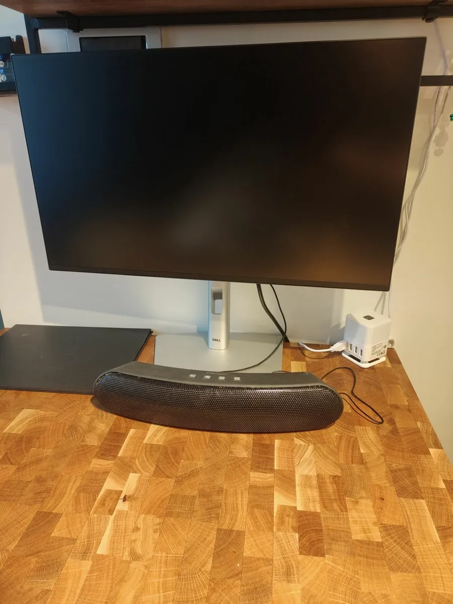 Monitor Dell 24 inch. - Image 1