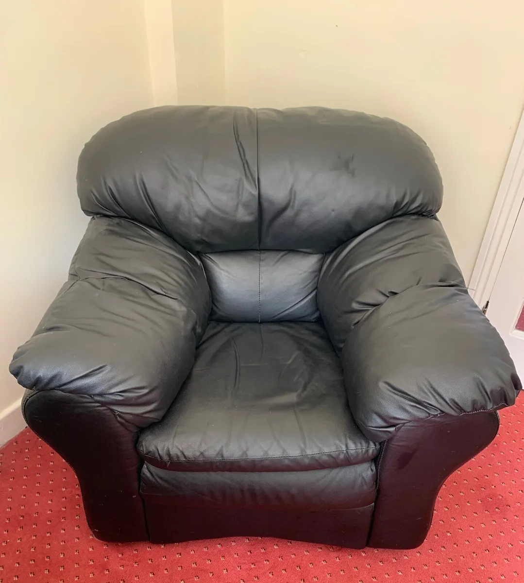 Sofa Suite - Image 3