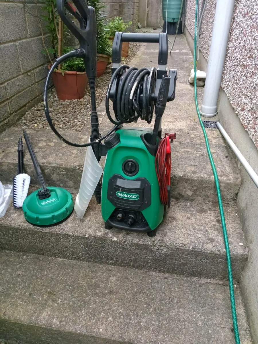 Pressure washer - Image 1
