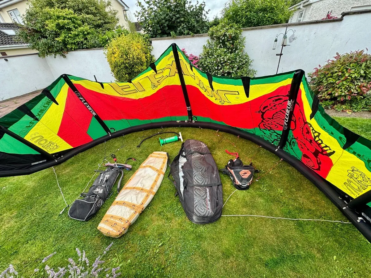 Kite Surfing Starter Kit - Image 1
