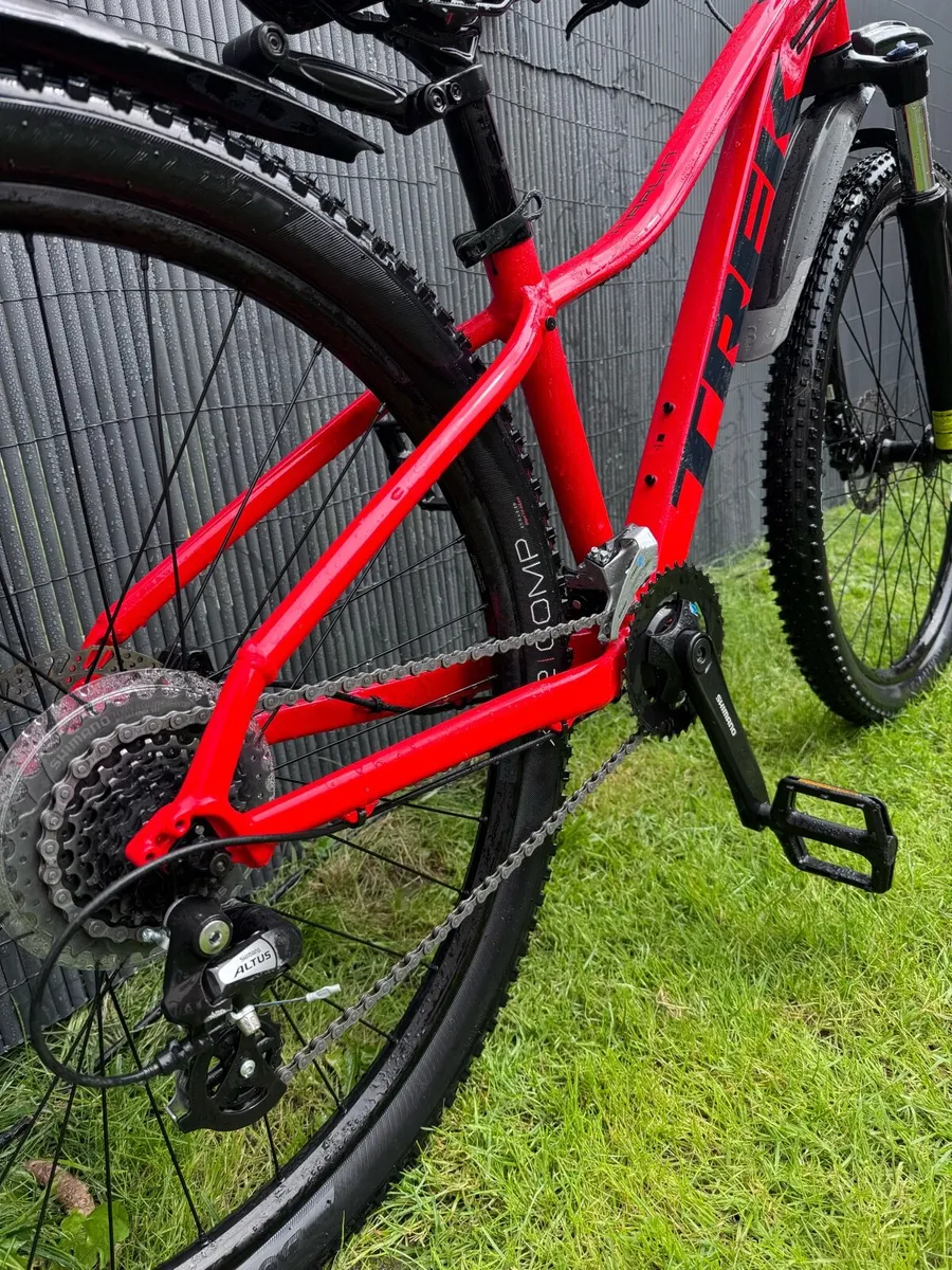 TREK Marlin 6 like NEW !! XS size - Image 3