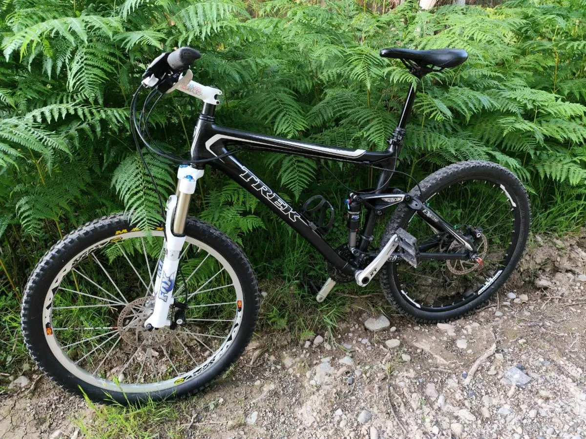 Mountain bike Trek EX 9.0 full suspension, carbon - Image 1