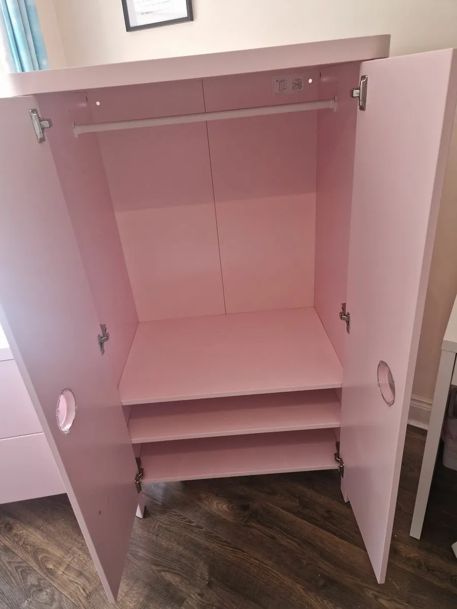 Children's furniture - Image 3