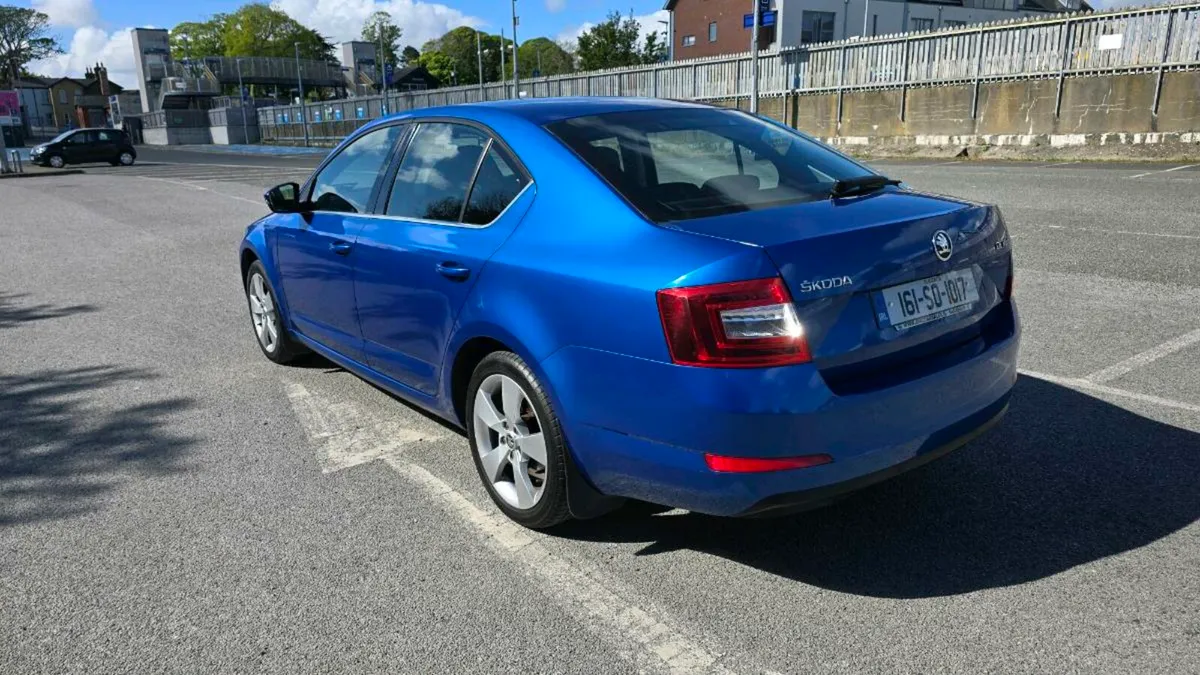 Skoda Octavia Style 1.2 TSI 110HP 4DR - Image 4