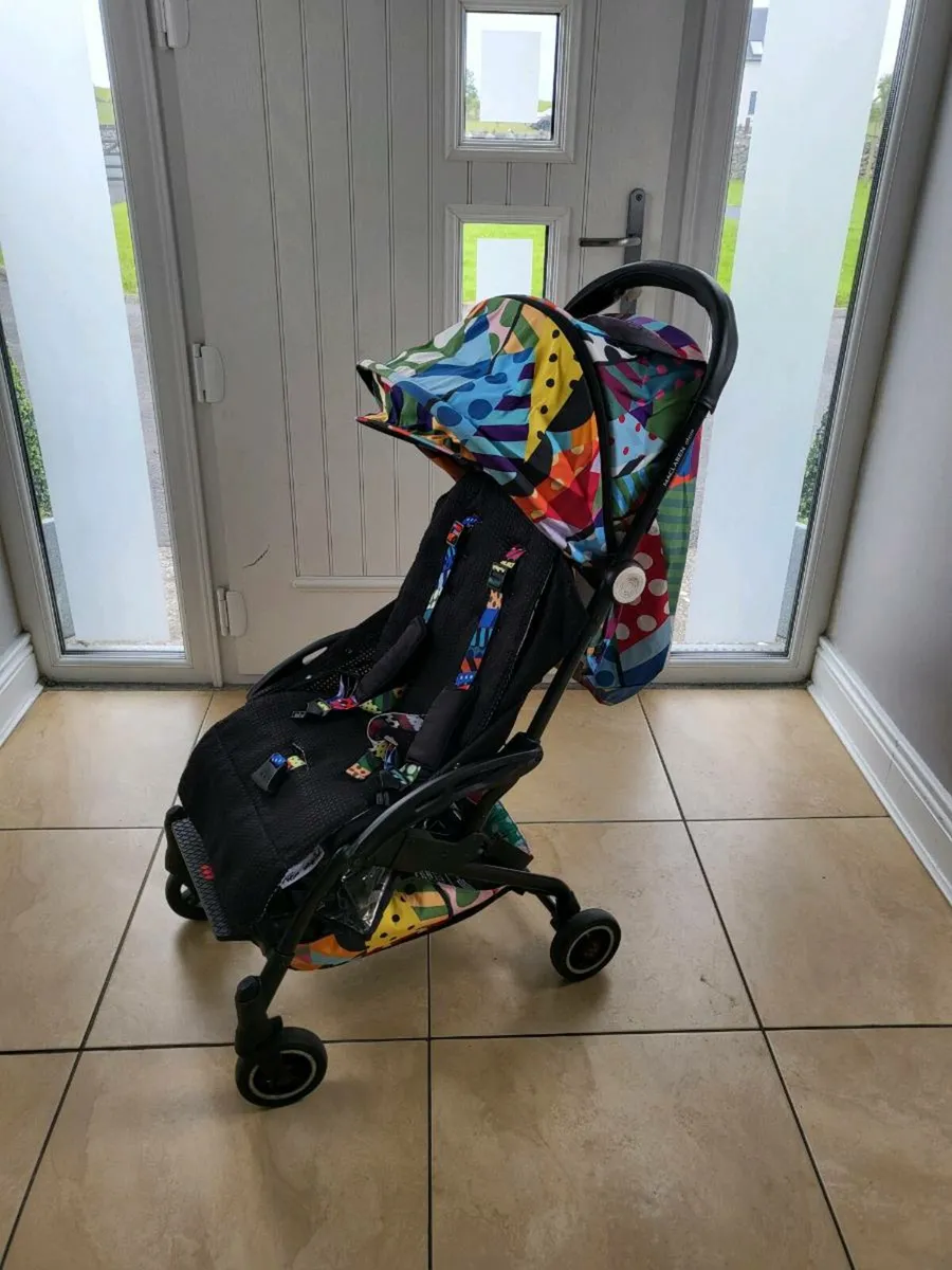 Stroller - Image 1
