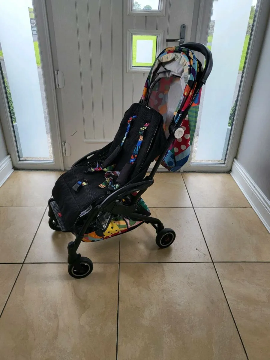 Stroller - Image 3