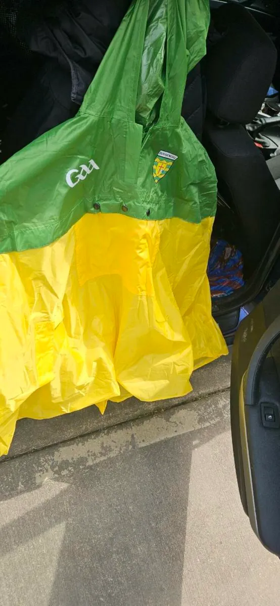 Donegal Ponchos - Image 3