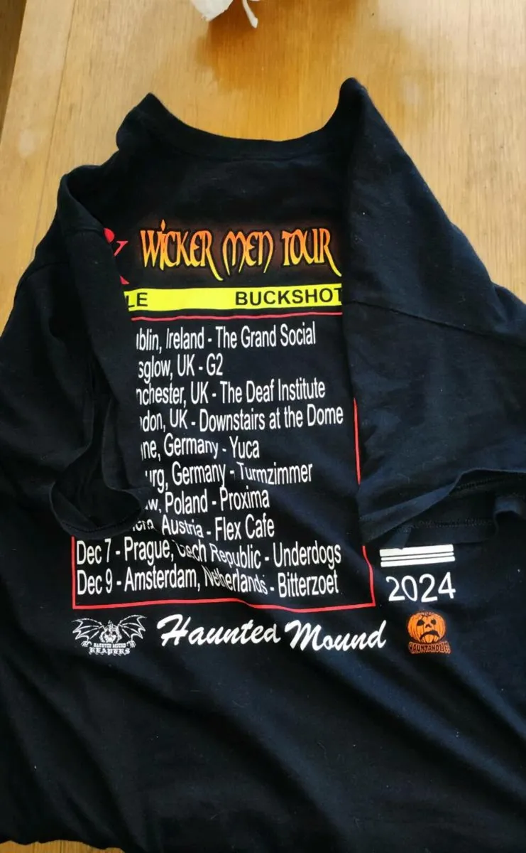 (RARE) Haunted Mound Tour Merch (WickerMen) - Image 2