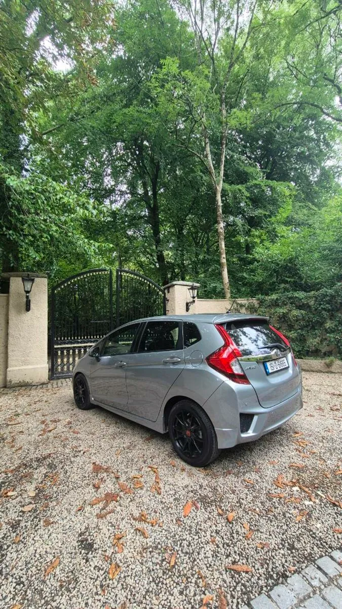 2015 HONDA JAZZ RS, LOW MILES, I-VTECH - Image 3