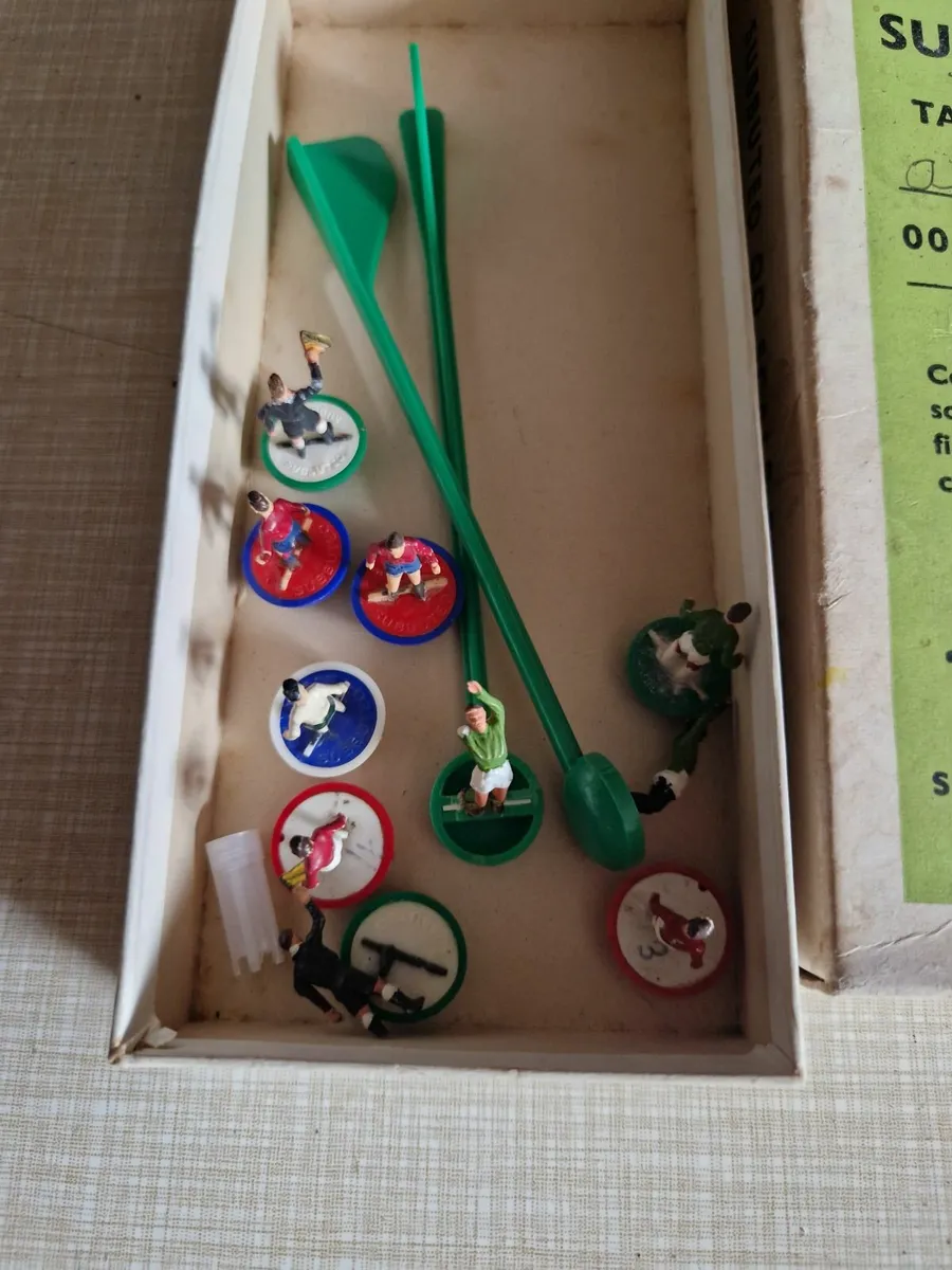 Vintage Subbuteo Football Team - Image 3