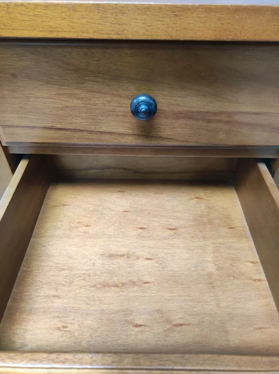 Pair of solid cherry wood bedside lockers - Image 3