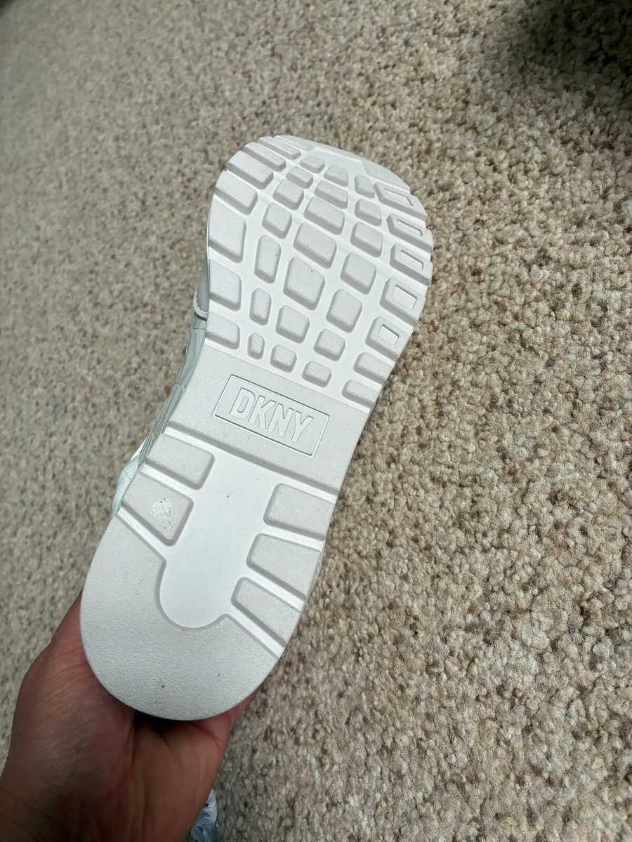 New DKNY shoes - Image 3
