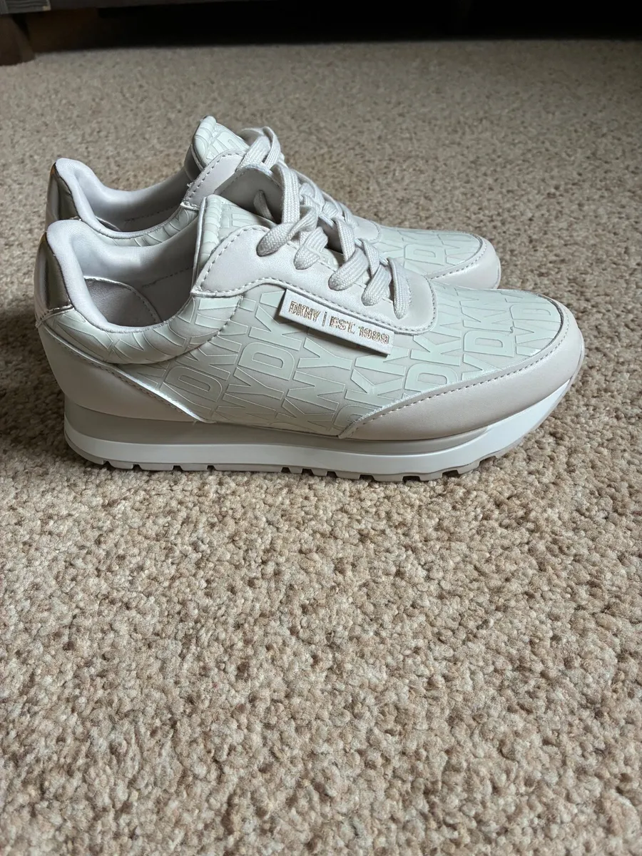 New DKNY shoes - Image 4