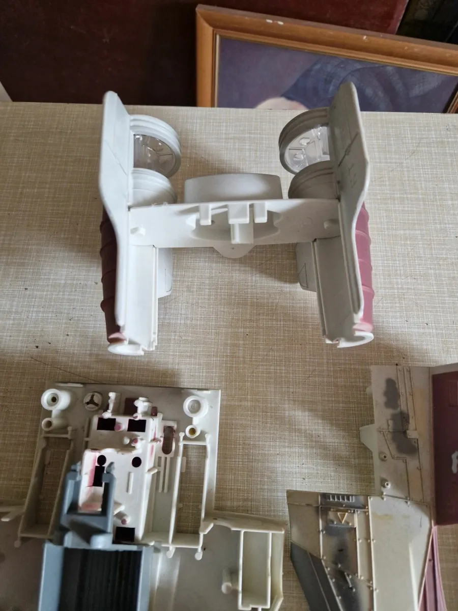 Star Wars A Wing parts - Image 4