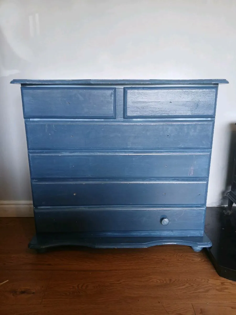 Bedroom storage - drawers.