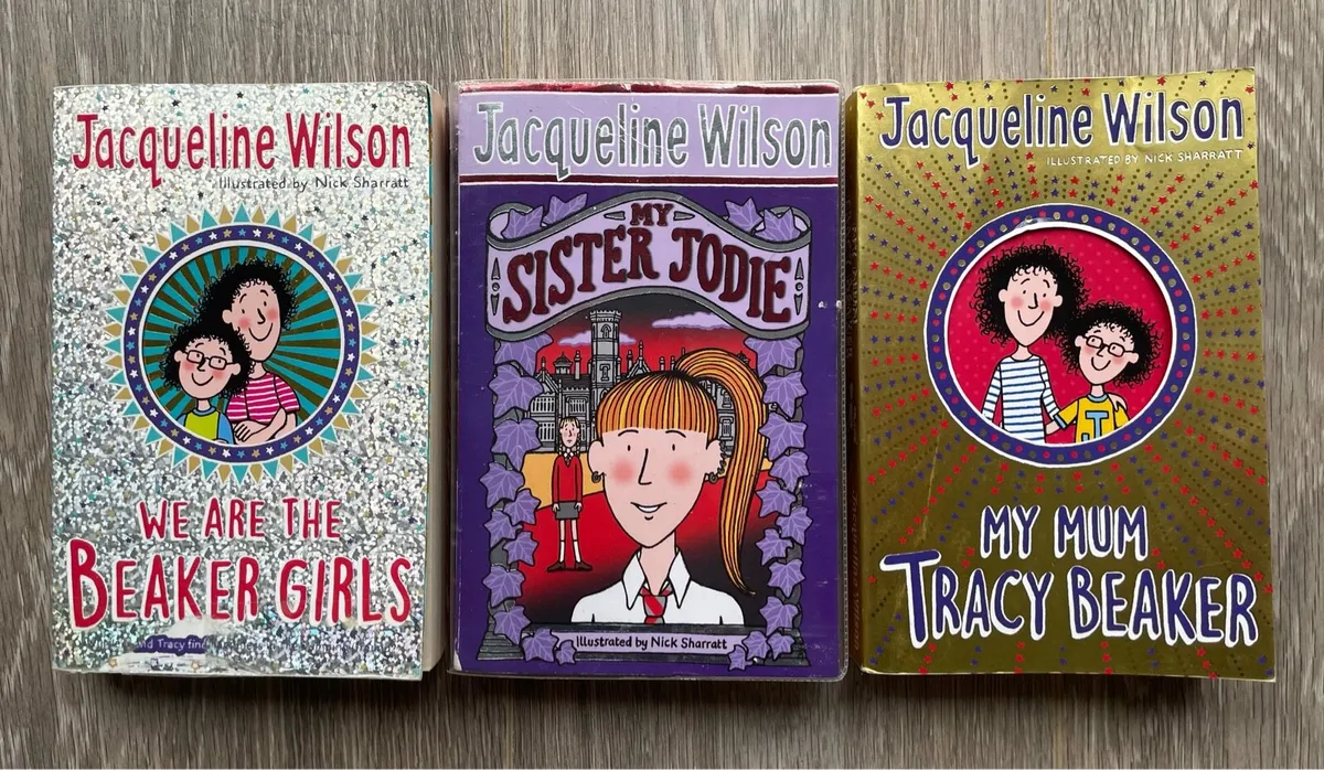 Kids Book Bundle - €10 per bundle / photo - Image 2