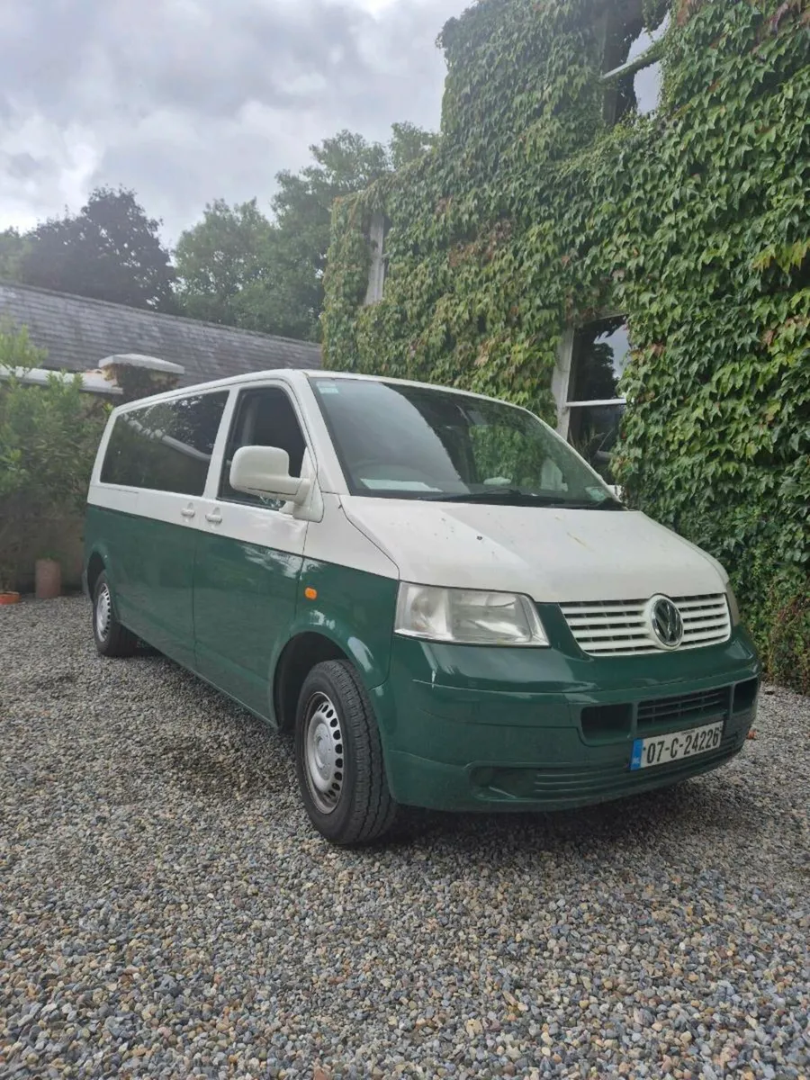 Volkswagon Transporter Shuttle - Image 1