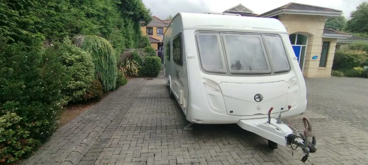 4/5 Bert Swift challenger 530  caravan for sale - Image 4