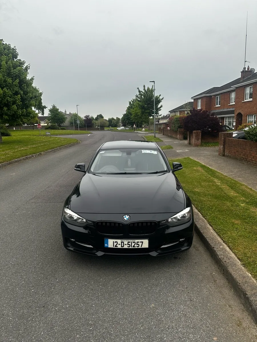 BMW 3 Series - Image 3