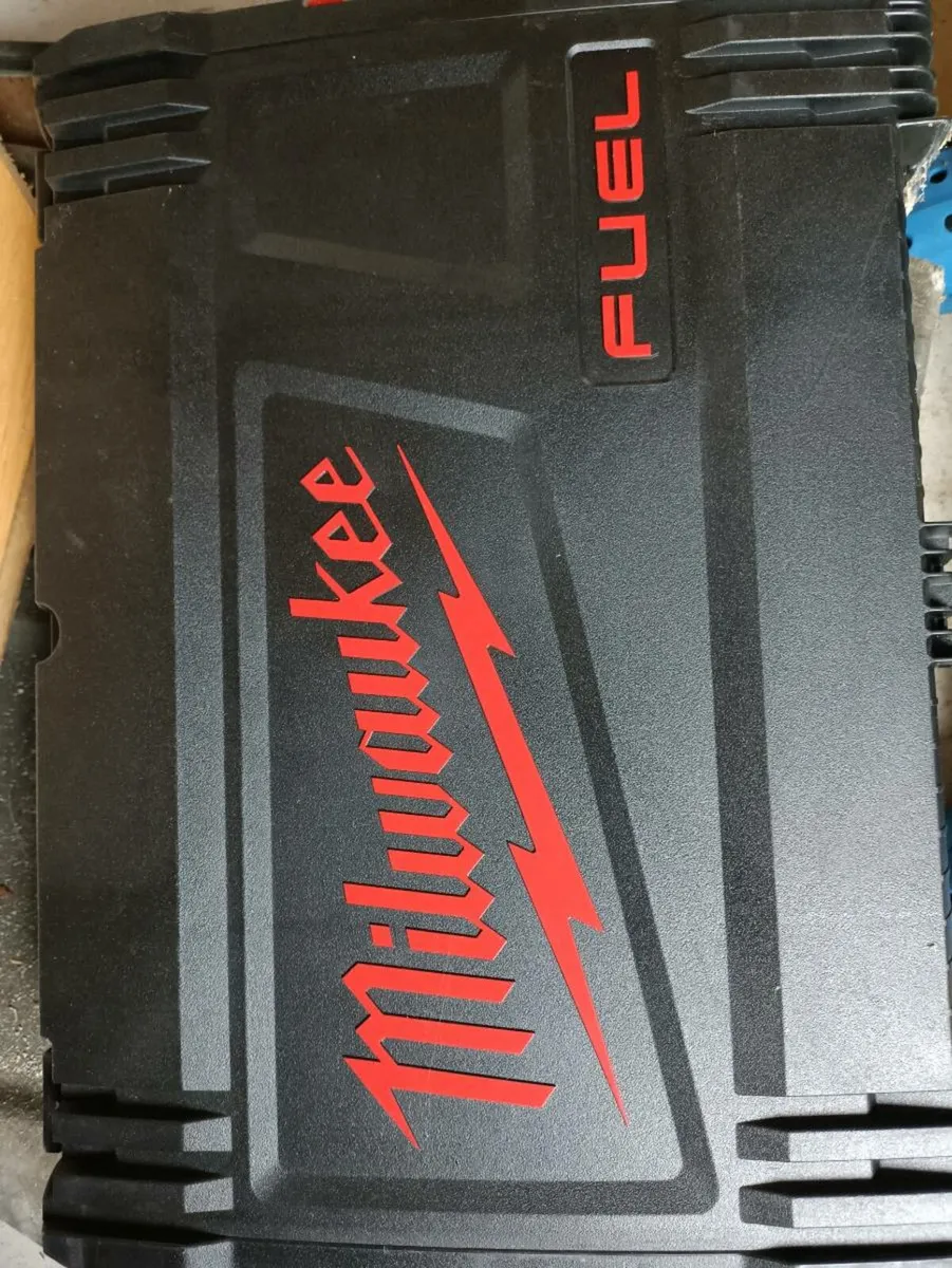 Milwaukee 3/4" M18 impact driver - Image 4